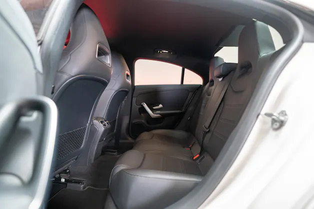 MERCEDES-BENZ CLA 180 Progressive / CH-Fahrzeug / Leder-Sitze / Rückfahrkamera