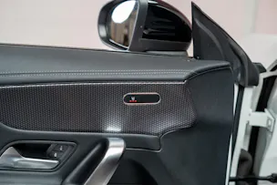 MERCEDES-BENZ CLA 180 Progressive / CH-Fahrzeug / Leder-Sitze / Rückfahrkamera