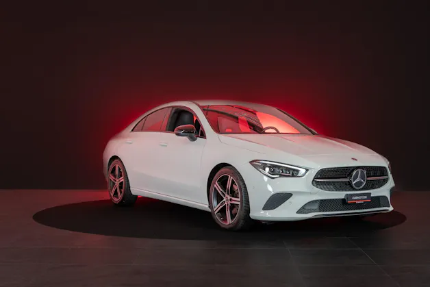 MERCEDES-BENZ CLA 180 Progressive / CH-Fahrzeug / Leder-Sitze / Rückfahrkamera
