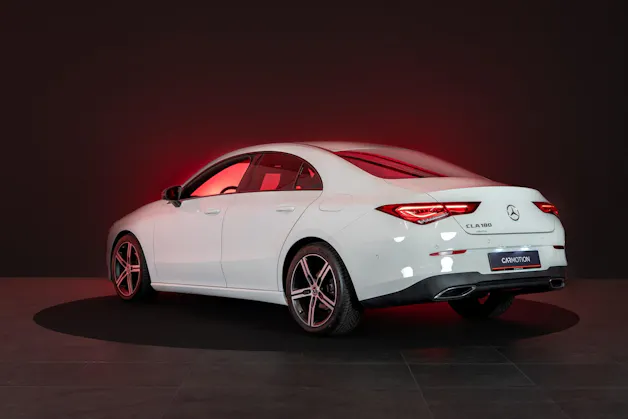 MERCEDES-BENZ CLA 180 Progressive / CH-Fahrzeug / Leder-Sitze / Rückfahrkamera