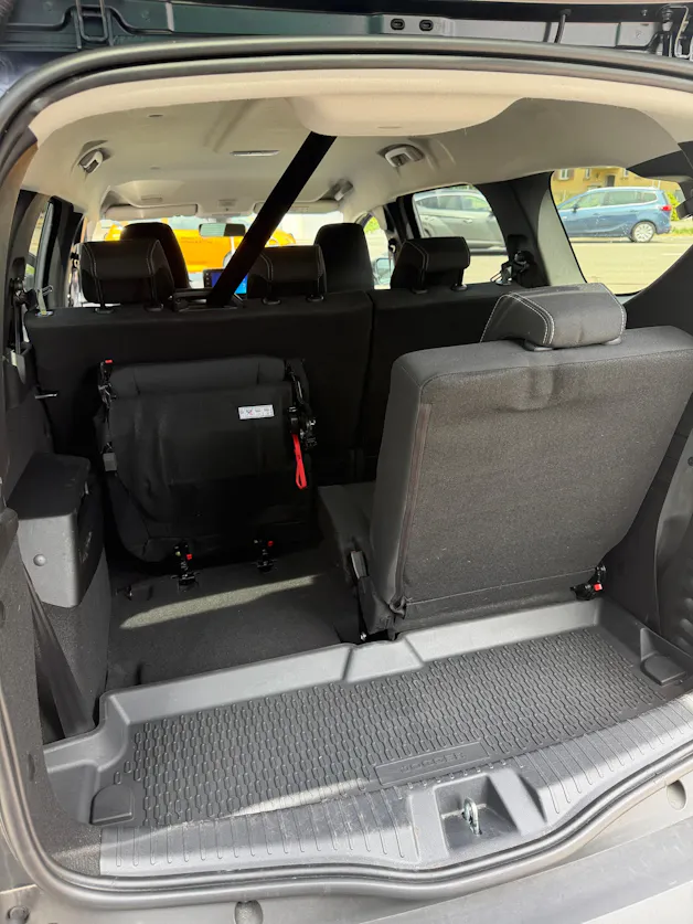 DACIA Jogger TCe 110 Extreme