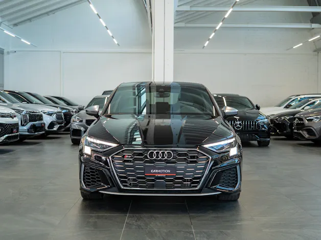 AUDI S3 Sportback 2.0 TFSI quattro S-Tronic / CH-Fahrzeug / Virtual Cockpit / Rückfahrkamera