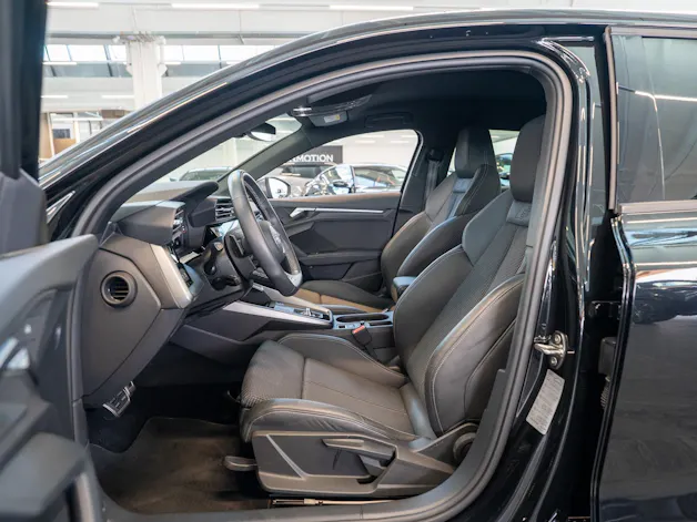 AUDI S3 Sportback 2.0 TFSI quattro S-Tronic / CH-Fahrzeug / Virtual Cockpit / Rückfahrkamera