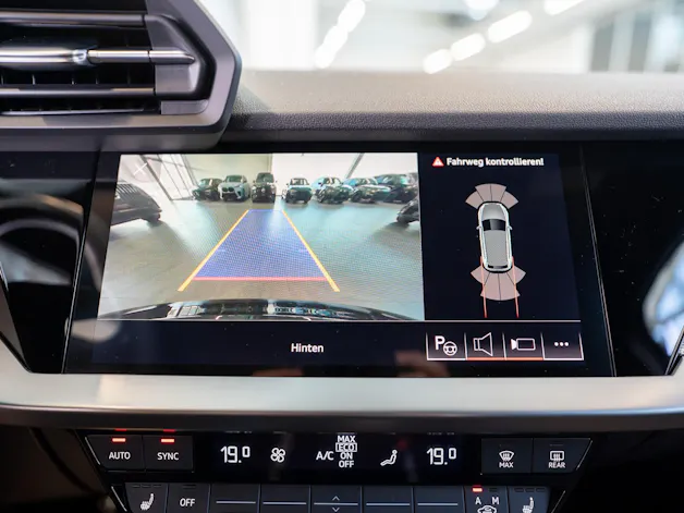 AUDI S3 Sportback 2.0 TFSI quattro S-Tronic / CH-Fahrzeug / Virtual Cockpit / Rückfahrkamera