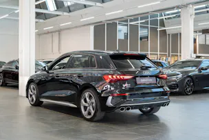 AUDI S3 Sportback 2.0 TFSI quattro S-Tronic / CH-Fahrzeug / Virtual Cockpit / Rückfahrkamera
