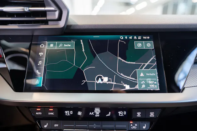 AUDI S3 Sportback 2.0 TFSI quattro S-Tronic / CH-Fahrzeug / Virtual Cockpit / Rückfahrkamera