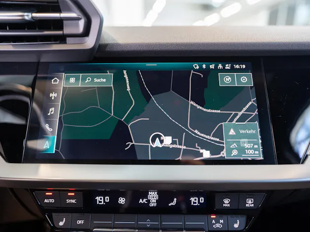 AUDI S3 Sportback 2.0 TFSI quattro S-Tronic / CH-Fahrzeug / Virtual Cockpit / Rückfahrkamera