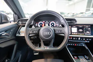 AUDI S3 Sportback 2.0 TFSI quattro S-Tronic / CH-Fahrzeug / Virtual Cockpit / Rückfahrkamera