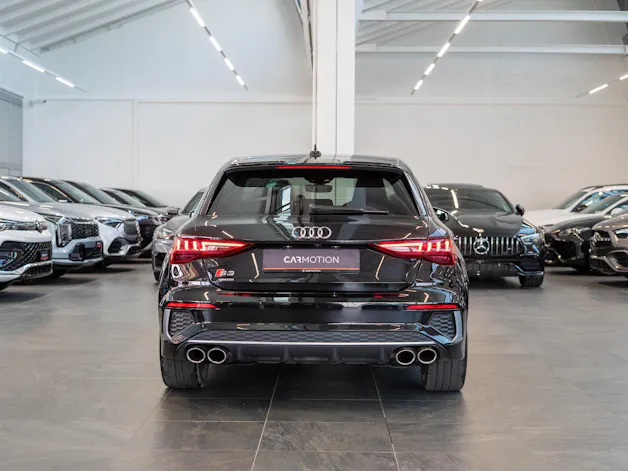 AUDI S3 Sportback 2.0 TFSI quattro S-Tronic / CH-Fahrzeug / Virtual Cockpit / Rückfahrkamera