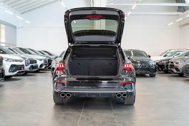 AUDI S3 Sportback 2.0 TFSI quattro S-Tronic / CH-Fahrzeug / Virtual Cockpit / Rückfahrkamera