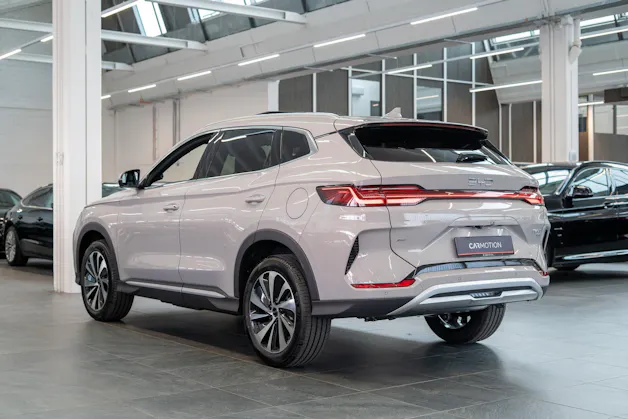 BYD Seal U DM-i Design AWD / Panorama / Head-Up Display / 360° Kamera