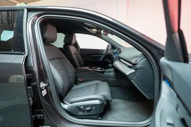 BMW 520i M Sport / Rückfahrkamera / El. Sitze