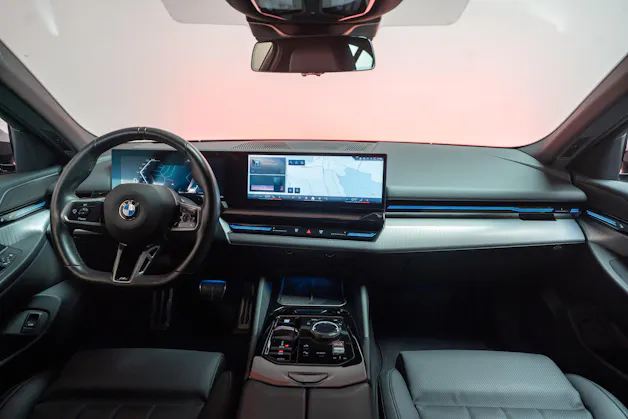 BMW 520i M Sport / Rückfahrkamera / El. Sitze
