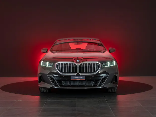 BMW 520i M Sport / Rückfahrkamera / El. Sitze