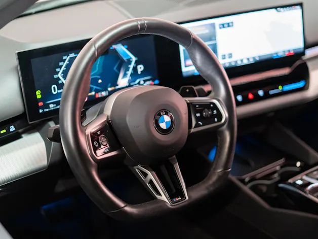 BMW 520i M Sport / Rückfahrkamera / El. Sitze