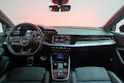 AUDI RS3 Limousine 2.5 TFSI quattro S-Tronic / Panorama-Glasdach / Performance-Abgasanlage / Massage-Sitz