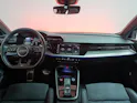 AUDI RS3 Limousine 2.5 TFSI quattro S-Tronic / Panorama-Glasdach / Performance-Abgasanlage / Massage-Sitz