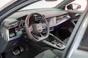 AUDI RS3 Limousine 2.5 TFSI quattro S-Tronic / Panorama-Glasdach / Performance-Abgasanlage / Massage-Sitz