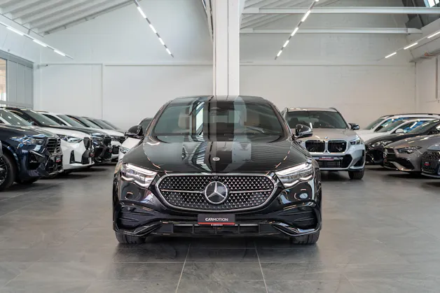 MERCEDES-BENZ E 450 d AMG Line 4matic / Hyperscreen / Panorama / 360°Kamera