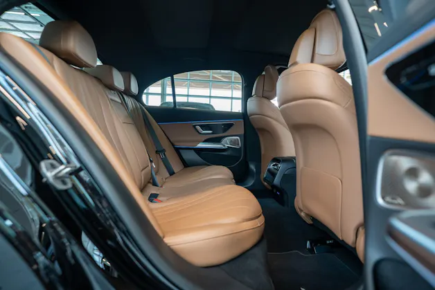 MERCEDES-BENZ E 450 d AMG Line 4matic / Hyperscreen / Panorama / 360°Kamera