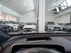 MERCEDES-BENZ E 450 d AMG Line 4matic / Hyperscreen / Panorama / 360°Kamera