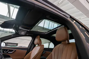 MERCEDES-BENZ E 450 d AMG Line 4matic / Hyperscreen / Panorama / 360°Kamera