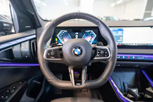 BMW X3 40d xDrive / Iconic Glow / Head-Up Display / Harman Kardon