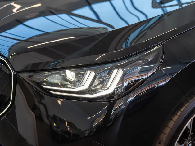 BMW X3 40d xDrive / Iconic Glow / Head-Up Display / Harman Kardon
