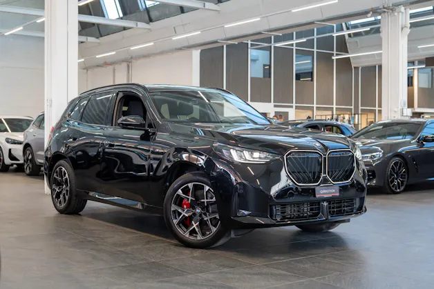 BMW X3 40d xDrive / Iconic Glow / Head-Up Display / Harman Kardon