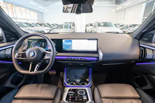 BMW X3 40d xDrive / Iconic Glow / Head-Up Display / Harman Kardon