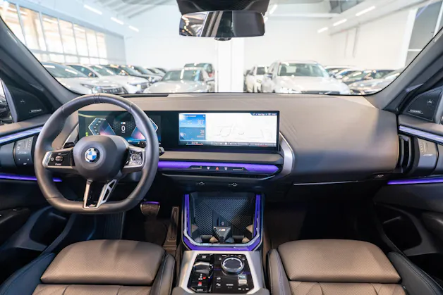BMW X3 40d xDrive / Iconic Glow / Head-Up Display / Harman Kardon