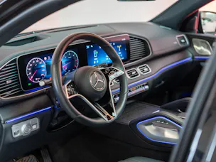 MERCEDES-BENZ GLE 450 d AMG Line 4matic Coupé / Panorama-Glasdach / Sitzlüftung / 360°Kamera