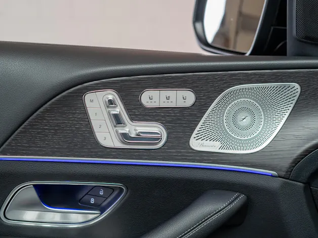 MERCEDES-BENZ GLE 450 d AMG Line 4matic Coupé / Panorama-Glasdach / Sitzlüftung / 360°Kamera