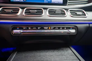 MERCEDES-BENZ GLE 450 d AMG Line 4matic Coupé / Panorama-Glasdach / Sitzlüftung / 360°Kamera