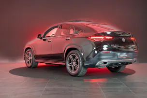 MERCEDES-BENZ GLE 450 d AMG Line 4matic Coupé / Panorama-Glasdach / Sitzlüftung / 360°Kamera