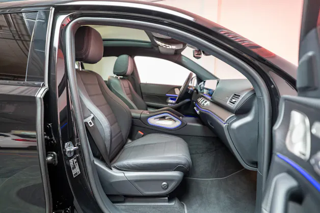 MERCEDES-BENZ GLE 450 d AMG Line 4matic Coupé / Panorama-Glasdach / Sitzlüftung / 360°Kamera