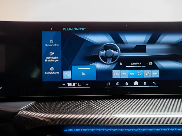 BMW M3 Competition xDrive / LCI / Head-Up / Harman Kardon / Carbon Interieu