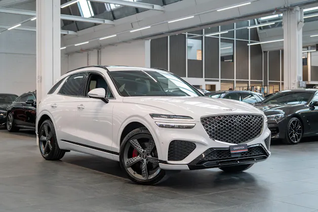 Genesis GV70 2.5T Sport / Panorama-Glasdach / Massage-Sitze / 360°Kamera