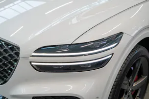 Genesis GV70 2.5T Sport / Panorama-Glasdach / Massage-Sitze / 360°Kamera