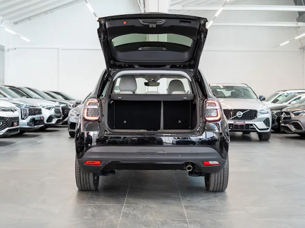 FIAT 600 1.2 Hybrid La Prima / Leder Sitze / Navi