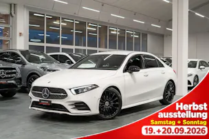 MERCEDES-BENZ A 180 d AMG Line Limousine / Rückfahrkamera / Ambientebeleuchtung / Sitzheizung