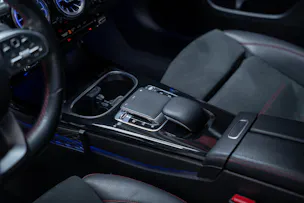 MERCEDES-BENZ A 180 d AMG Line Limousine / Rückfahrkamera / Ambientebeleuchtung / Sitzheizung