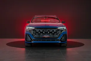AUDI Q8 SUV 3.0 50 TDI quattro T-Tronic / S-Line / Panorama / 360°Kamera / Audi-Exclusive