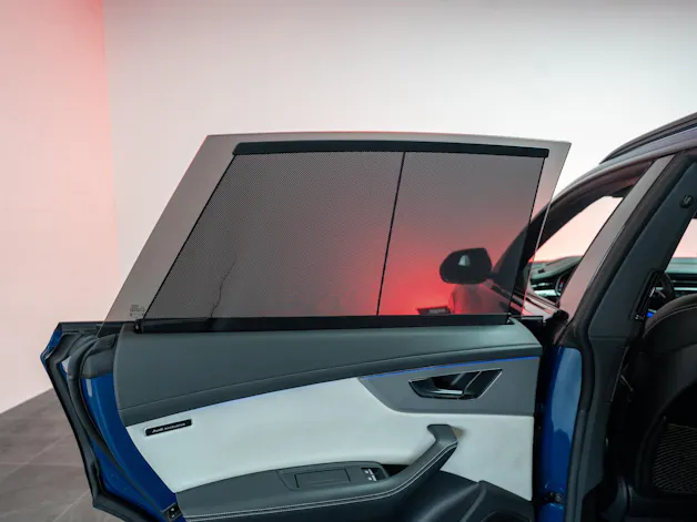 AUDI Q8 SUV 3.0 50 TDI quattro T-Tronic / S-Line / Panorama / 360°Kamera / Audi-Exclusive