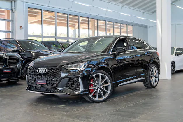 AUDI RS Q3 Sportback 2.5 TFSI quattro S-Tronic / Sportsitze / Rückfahrkamera / el. Sitze