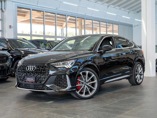 AUDI RS Q3 Sportback 2.5 TFSI quattro S-Tronic / Sportsitze / Rückfahrkamera / el. Sitze