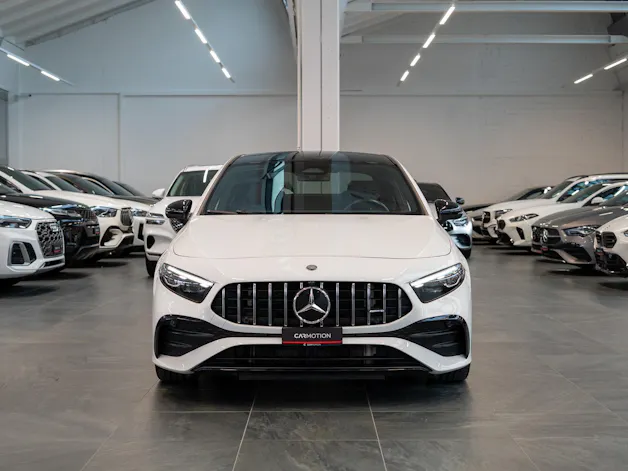 MERCEDES-BENZ A 35 AMG 4matic Limousine / Facelift / Rückfahrkamera / Ambientebeleuchtung