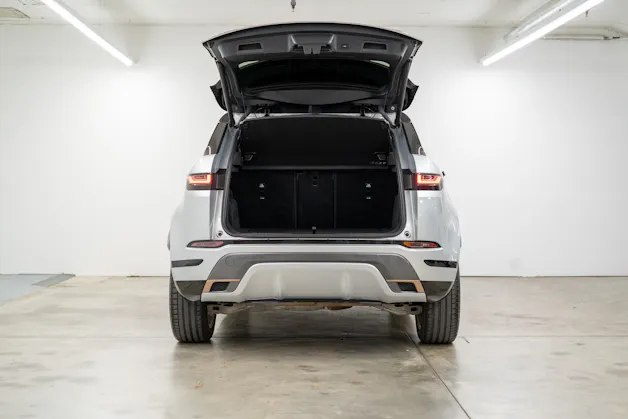 Land Rover Range Rover Evoque 2.0 T 250 R-Dynamic SE / CH-Fahrzeug