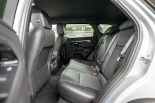Land Rover Range Rover Evoque 2.0 T 250 R-Dynamic SE / CH-Fahrzeug