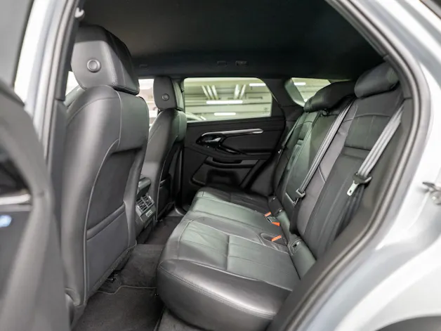 Land Rover Range Rover Evoque 2.0 T 250 R-Dynamic SE / CH-Fahrzeug